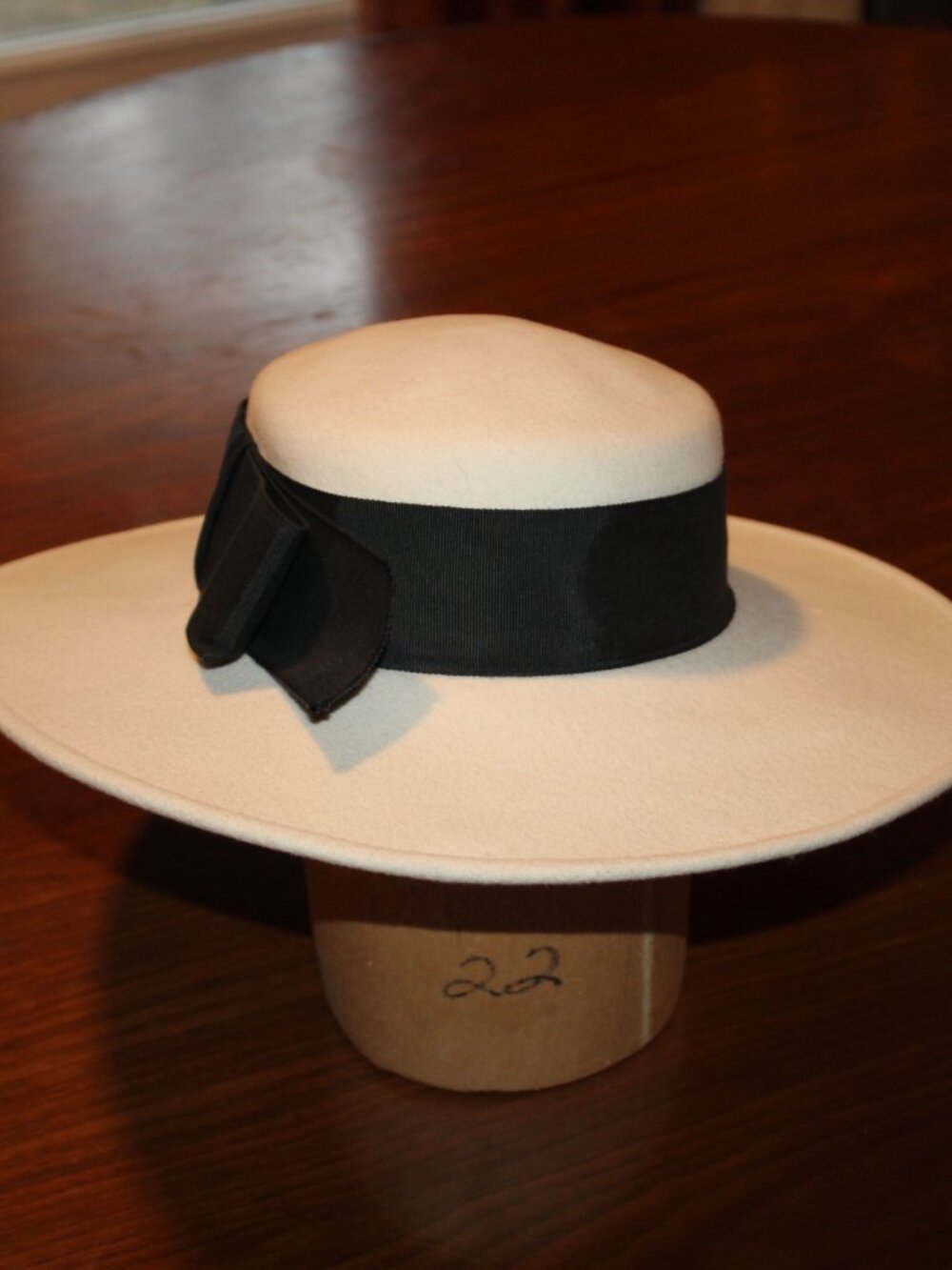 VTG 80s Adolfo II Wool Felt Boater Hat Cream molded crown with Black ribbon Bow